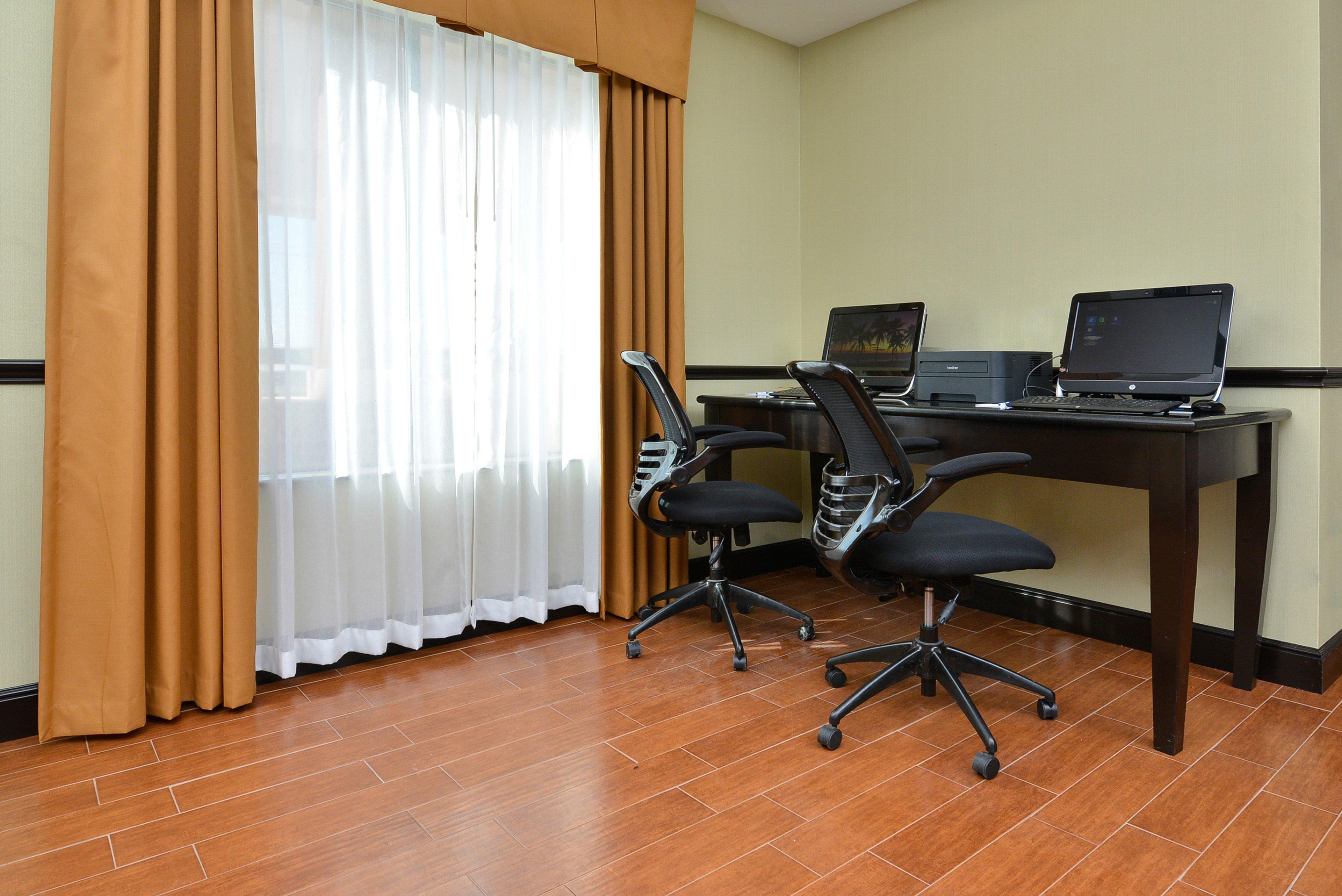 Express By Ihg Hotel