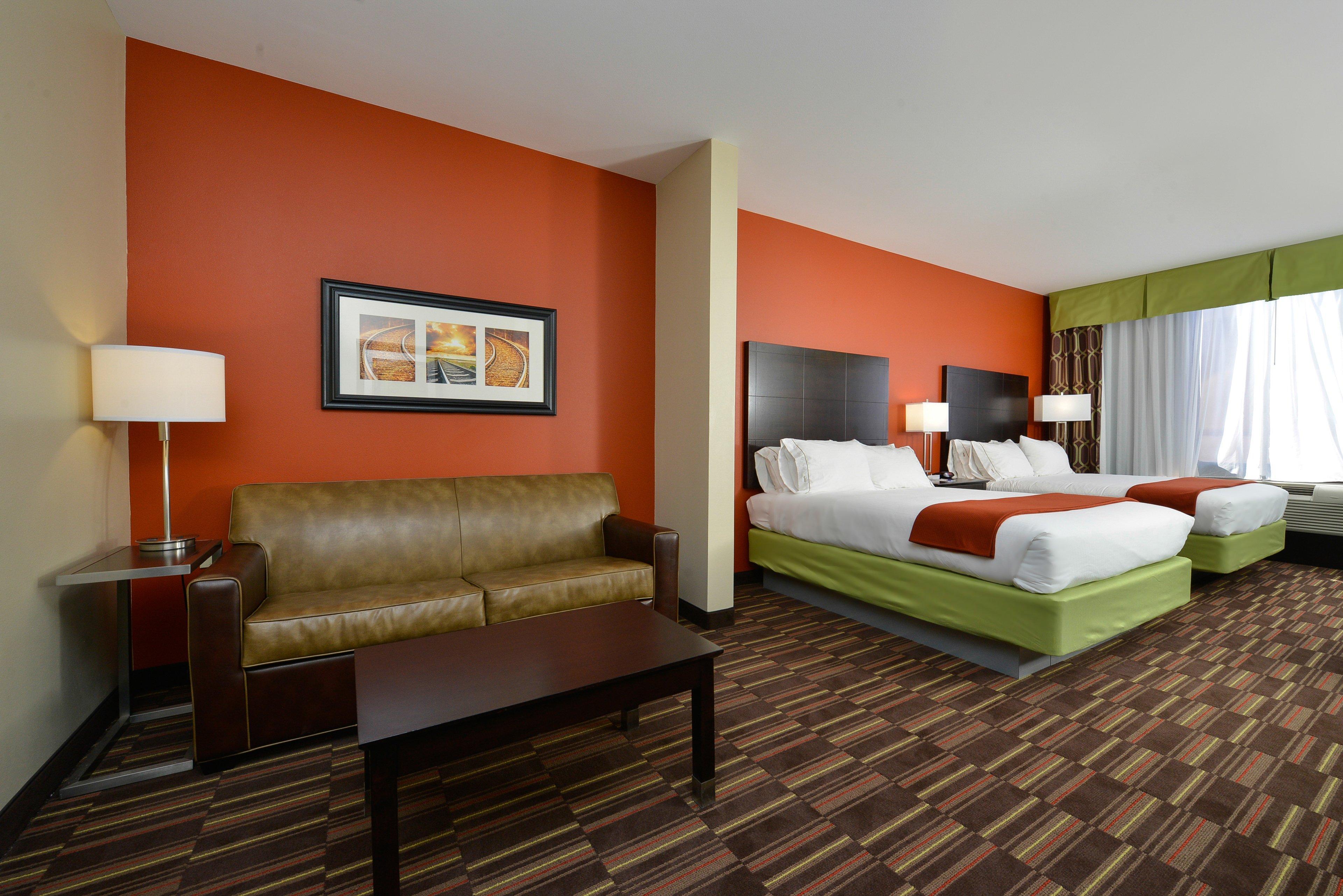 Express By Ihg Hotel 2*
