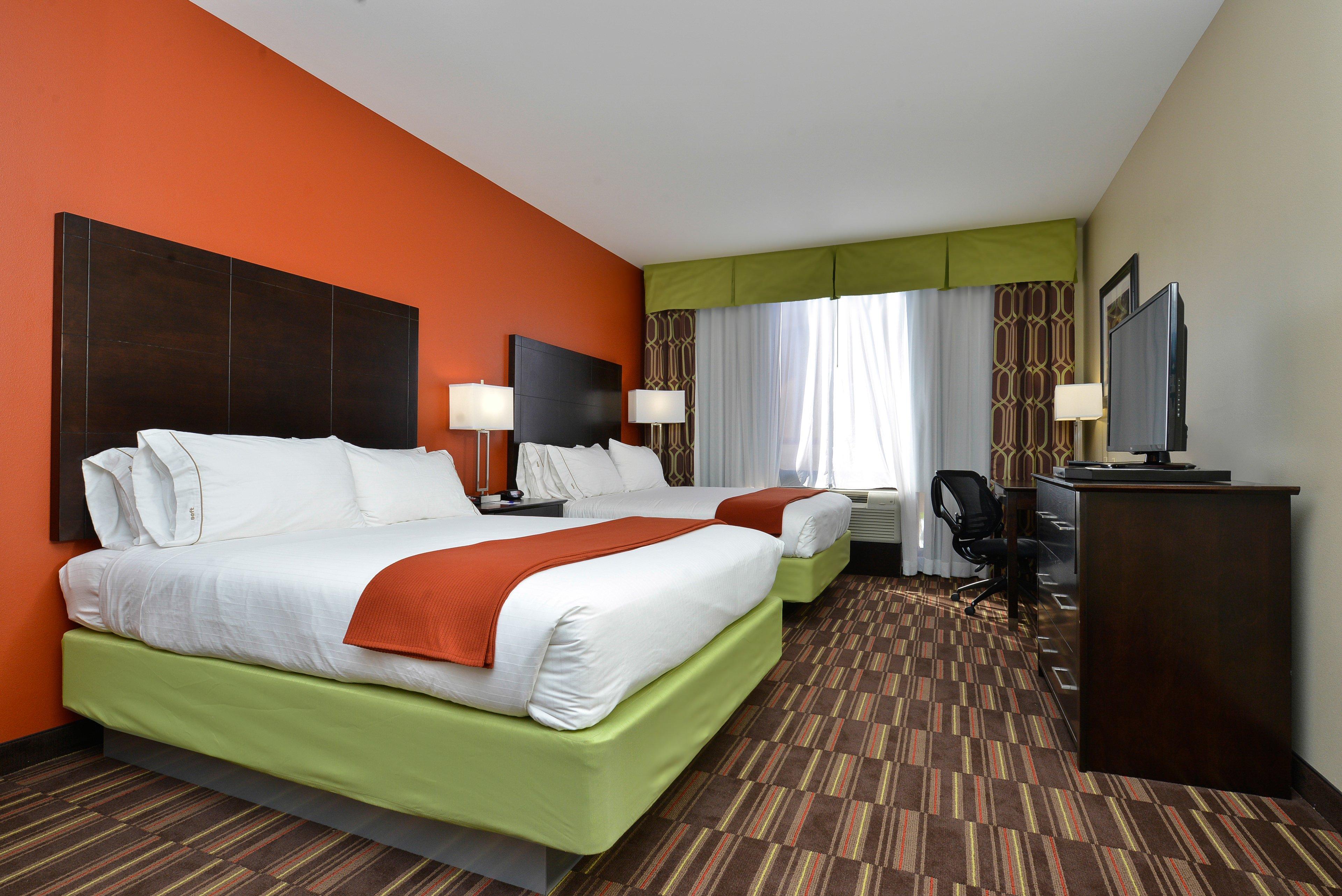 Express By Ihg Hotel 2*