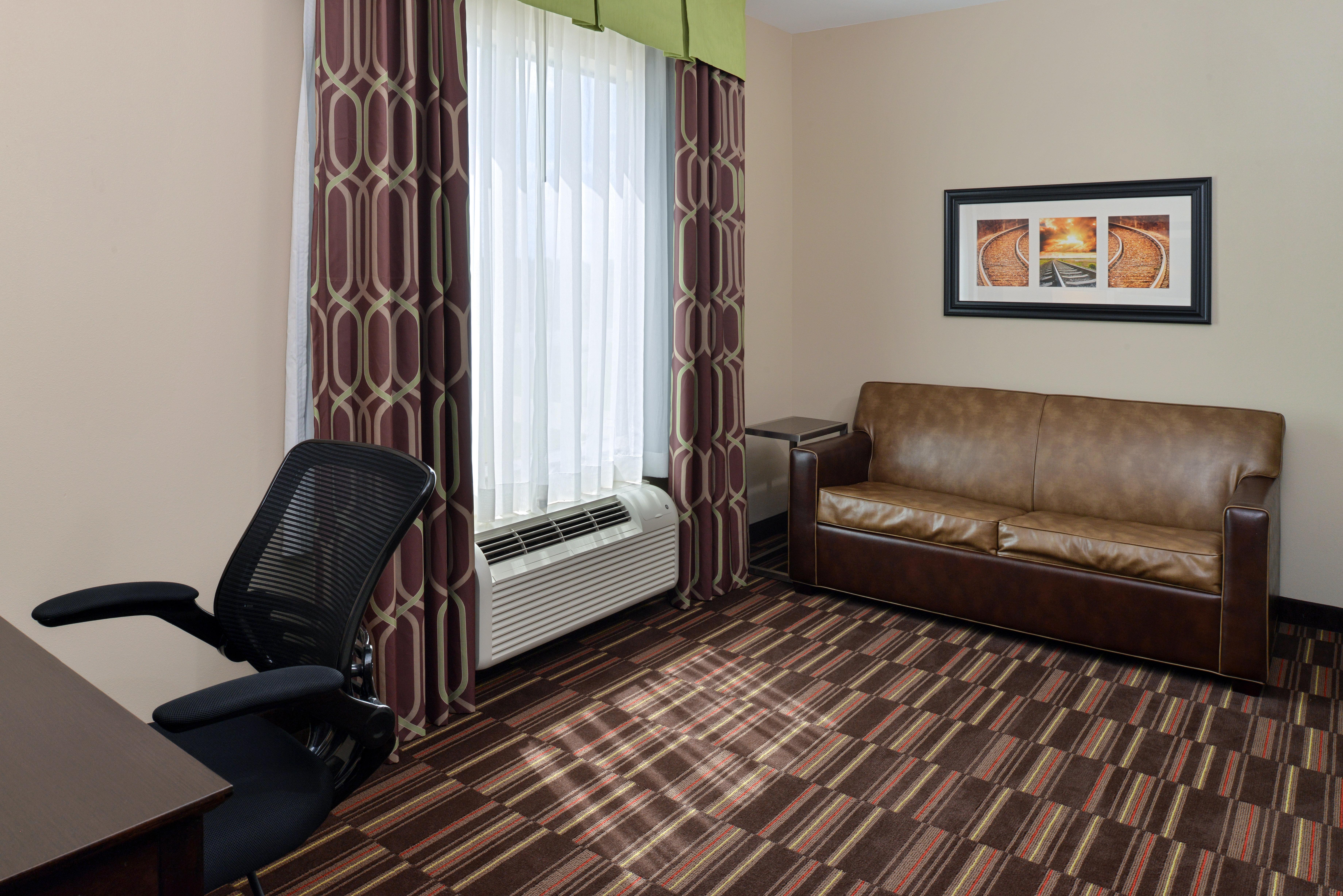 Express By Ihg Alva