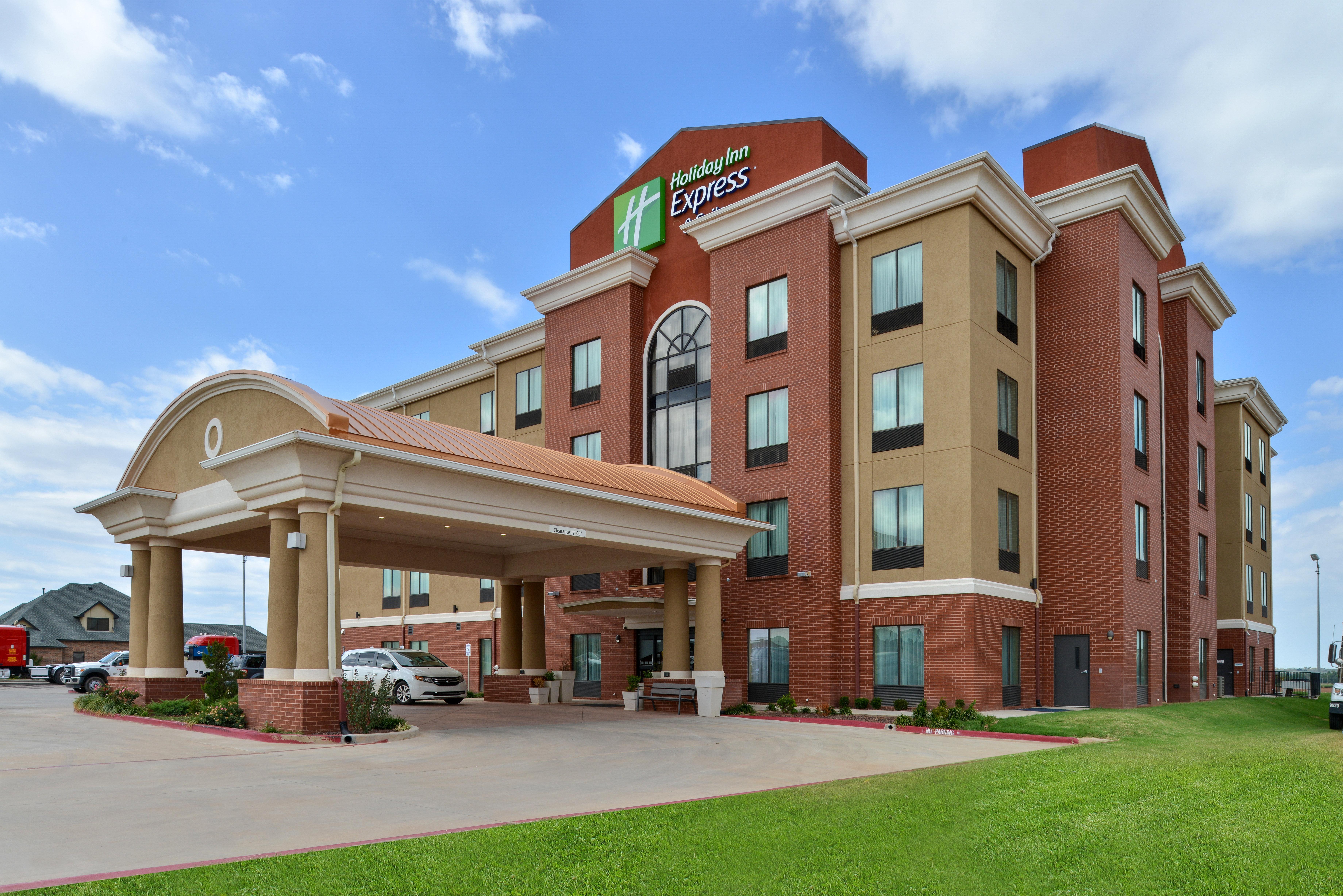 Express By Ihg Hotel Alva